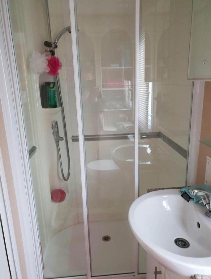 Palm Square 19 3 Bed Deluxe Caravan Campsite Chapel Saint Leonards